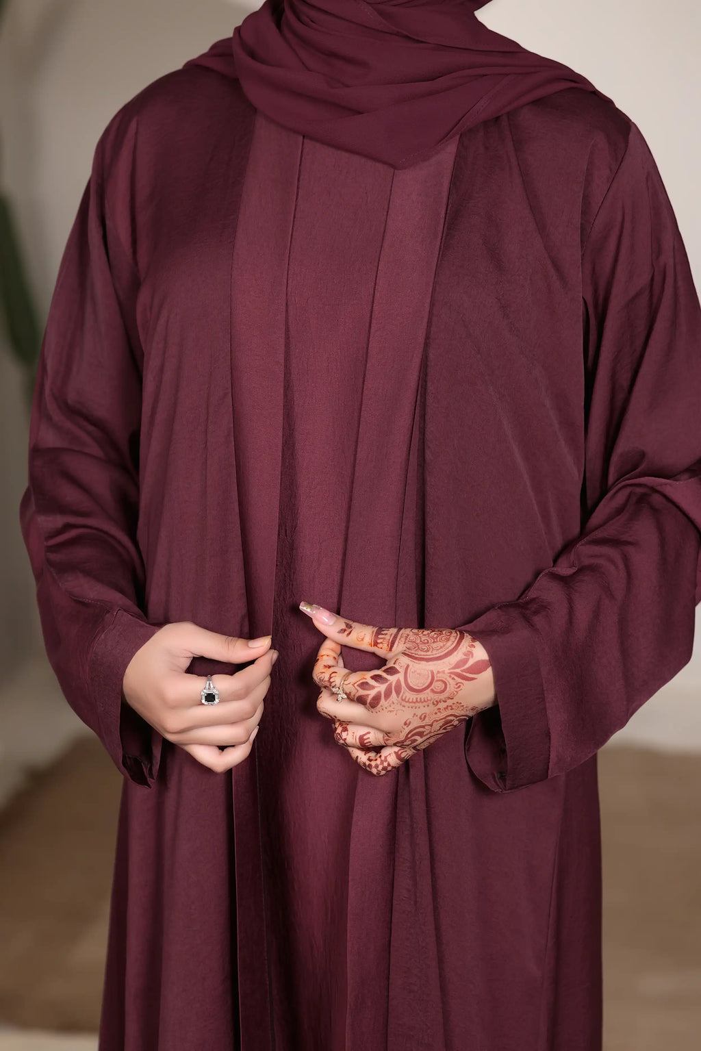 Hareer Maroon