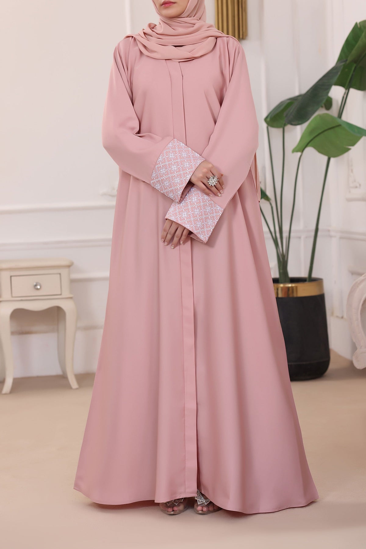 Areesha Rose Pink
