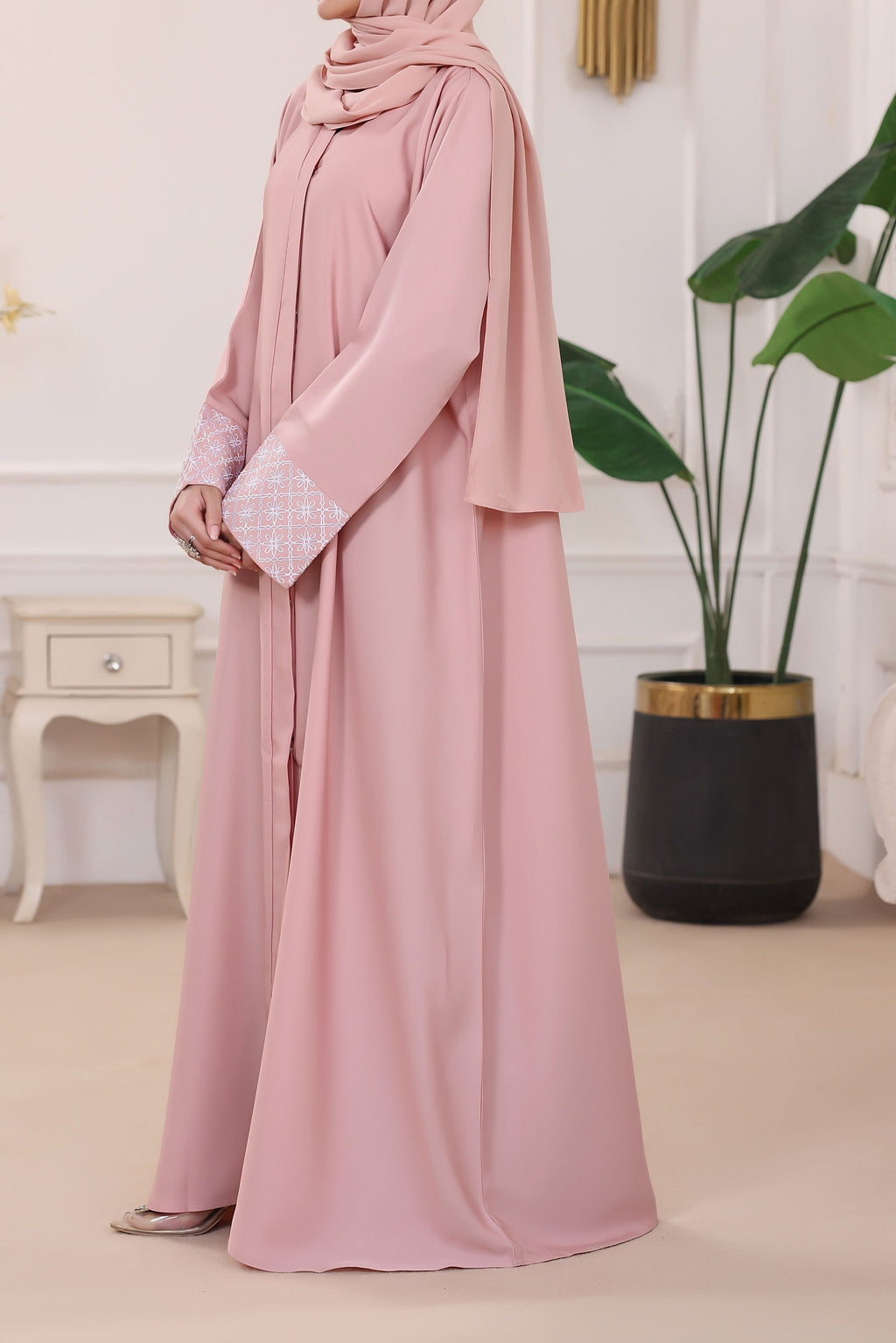 Areesha Rose Pink
