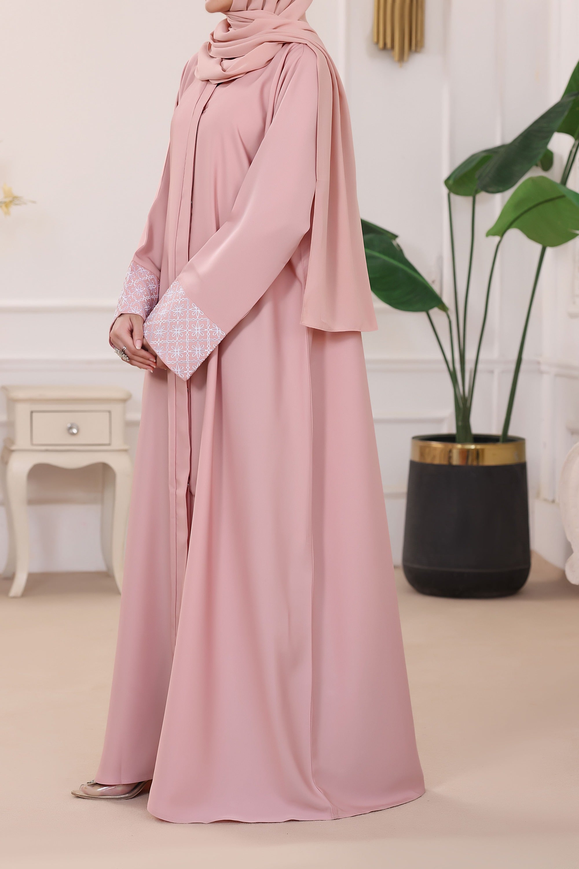 Areesha Rose Pink