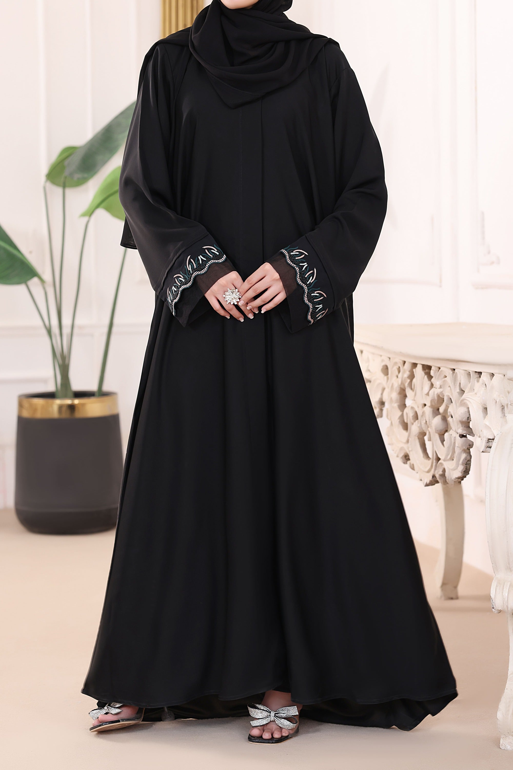Hira Black