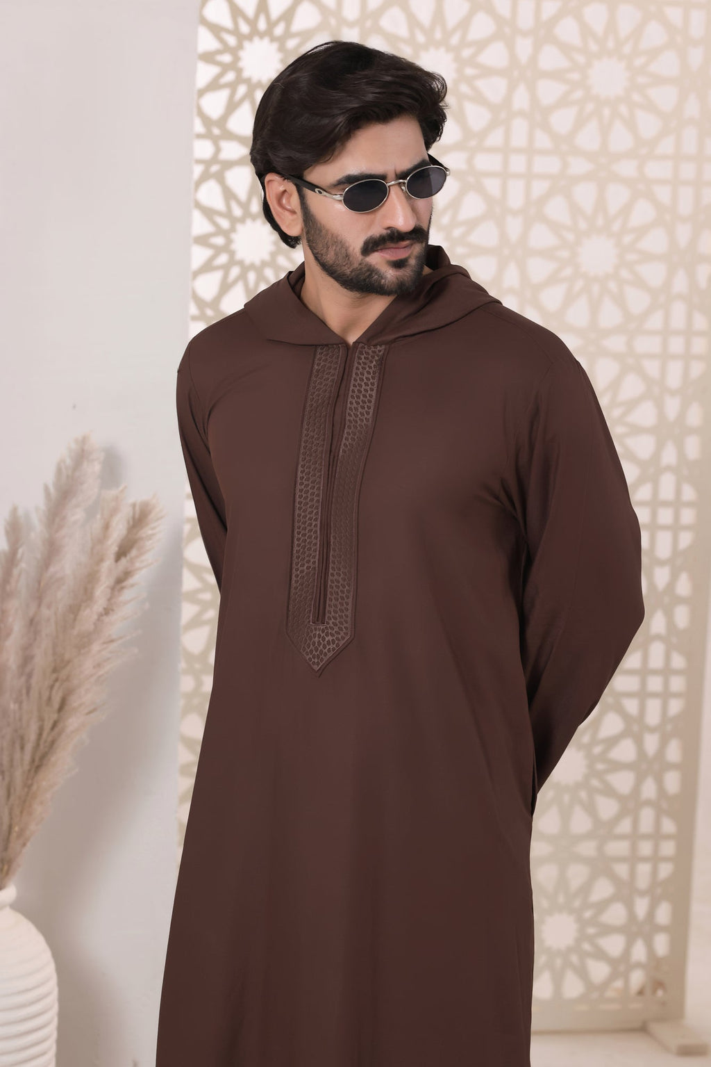Choc Brown Emb Jubbah | J053